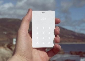 The Light Phone – Keeping You Connected Even in Remote Areas