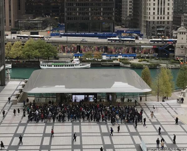 Chicago Apple Store